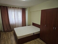 Ghencea Stadion Steaua- 4/10- semidec,mobilat, utilat, liber,fara animale
